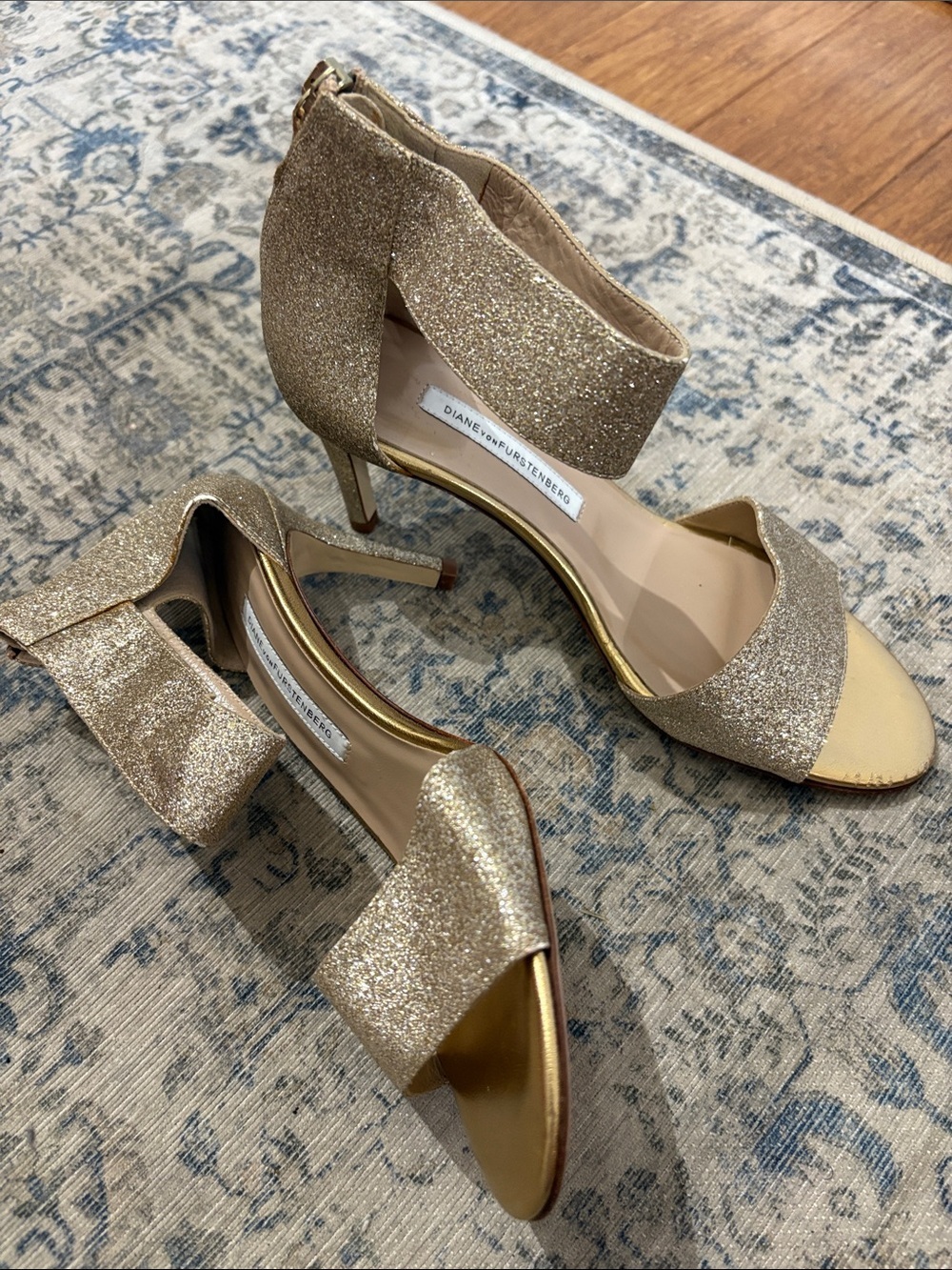 Diane von Furstenberg Gold Glitter Ankle-Strap Heels - open toe - size 7